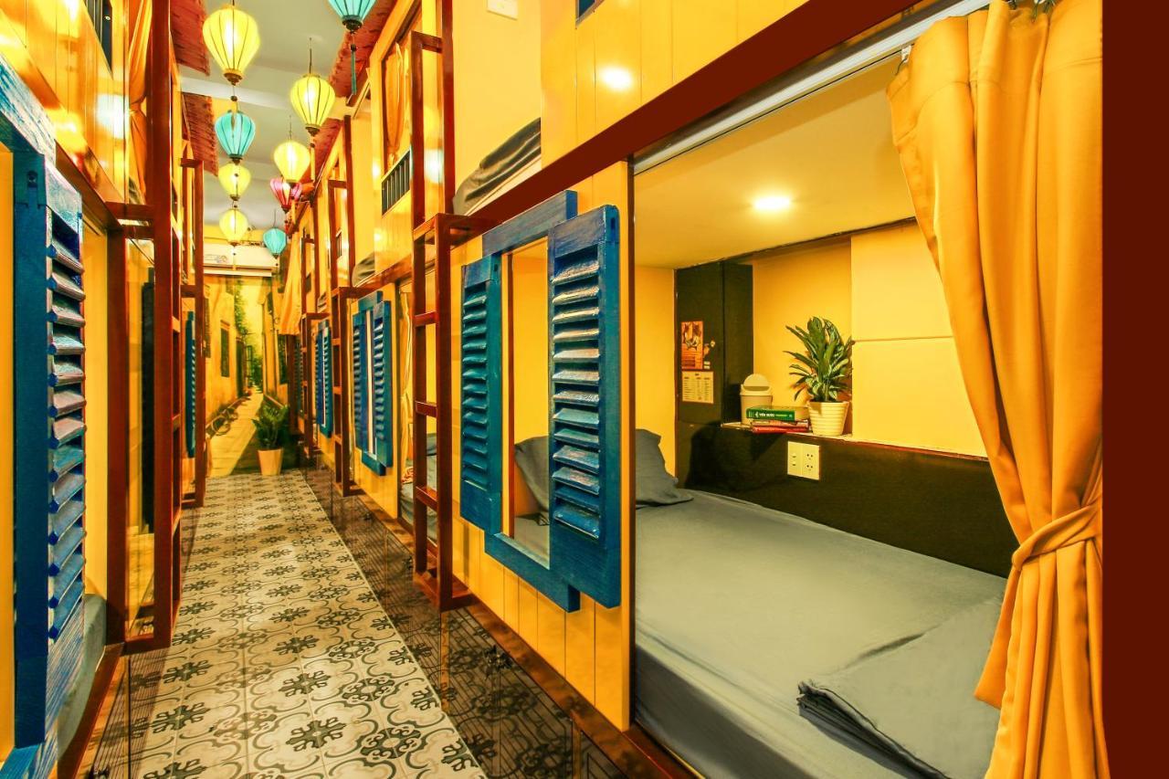 Grandma Lu'S Saigon Bui Vien Hostel โฮจิมินห์ซิตี้ ภายนอก รูปภาพ