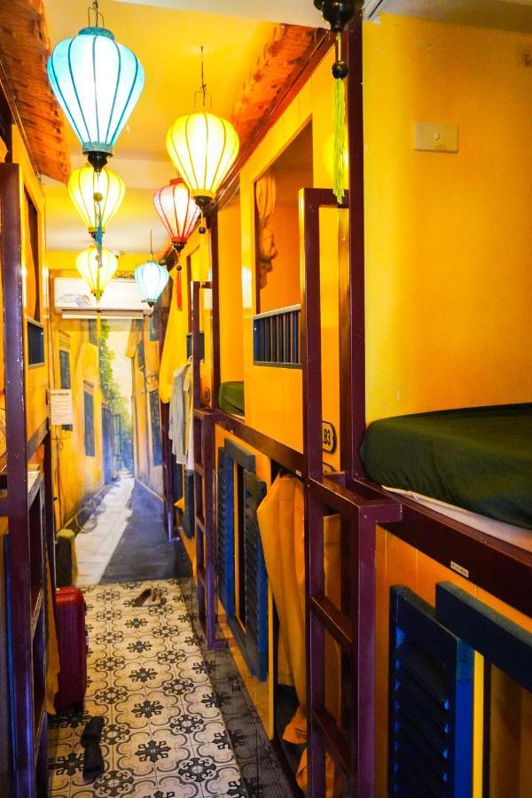 Grandma Lu'S Saigon Bui Vien Hostel โฮจิมินห์ซิตี้ ภายนอก รูปภาพ