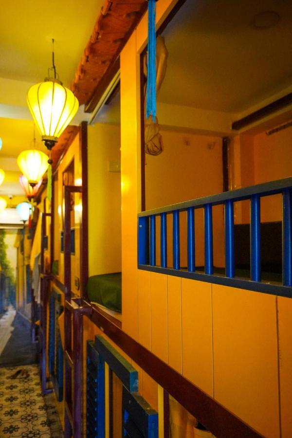 Grandma Lu'S Saigon Bui Vien Hostel โฮจิมินห์ซิตี้ ภายนอก รูปภาพ