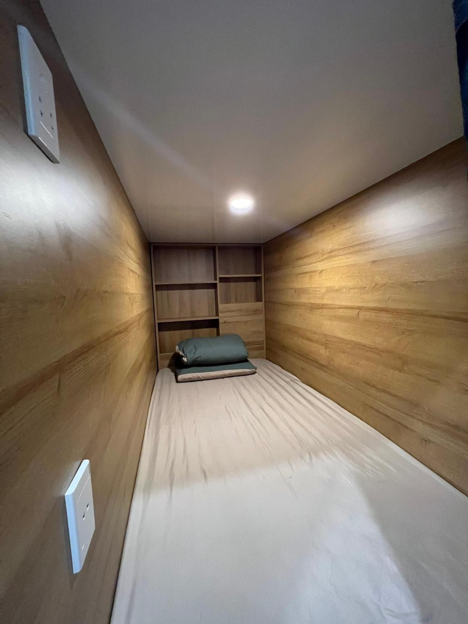 Grandma Lu'S Saigon Bui Vien Hostel โฮจิมินห์ซิตี้ ภายนอก รูปภาพ